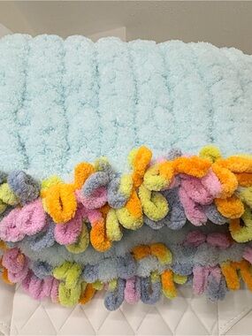 Plush Light Blue Baby Throw with Multicolor Loop F fringe